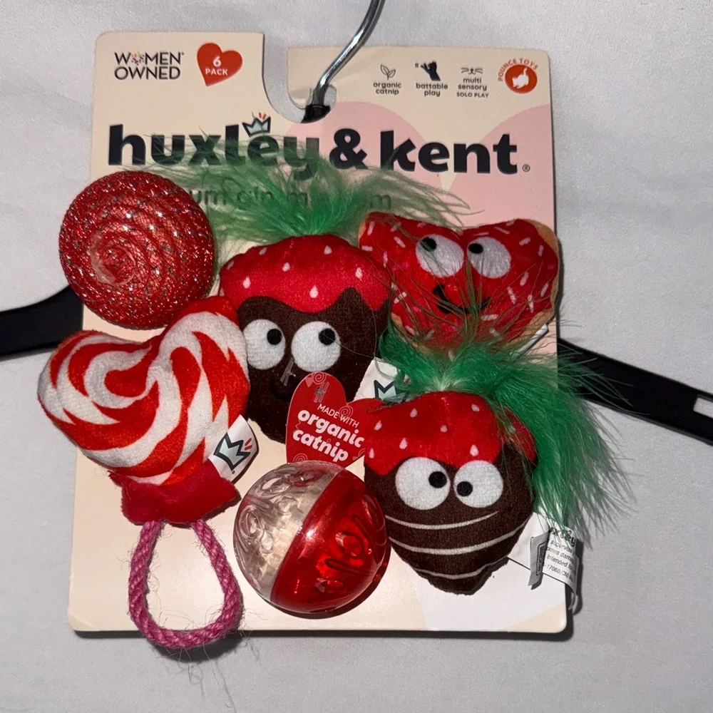 Huxley & Kent 6 pack Valentines Day Cat Toys Women Owned